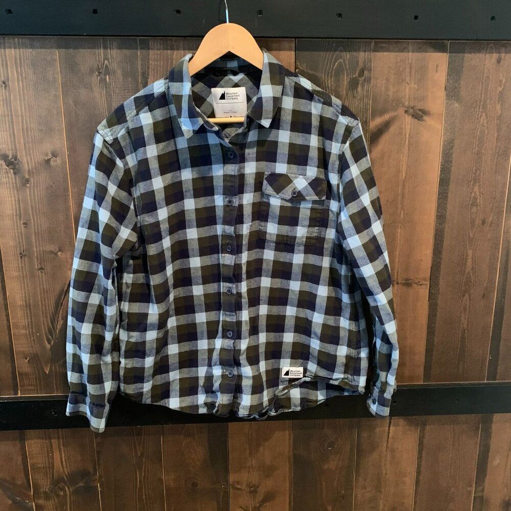 MEC Great Outdoors Flannel Shirt Women's Large